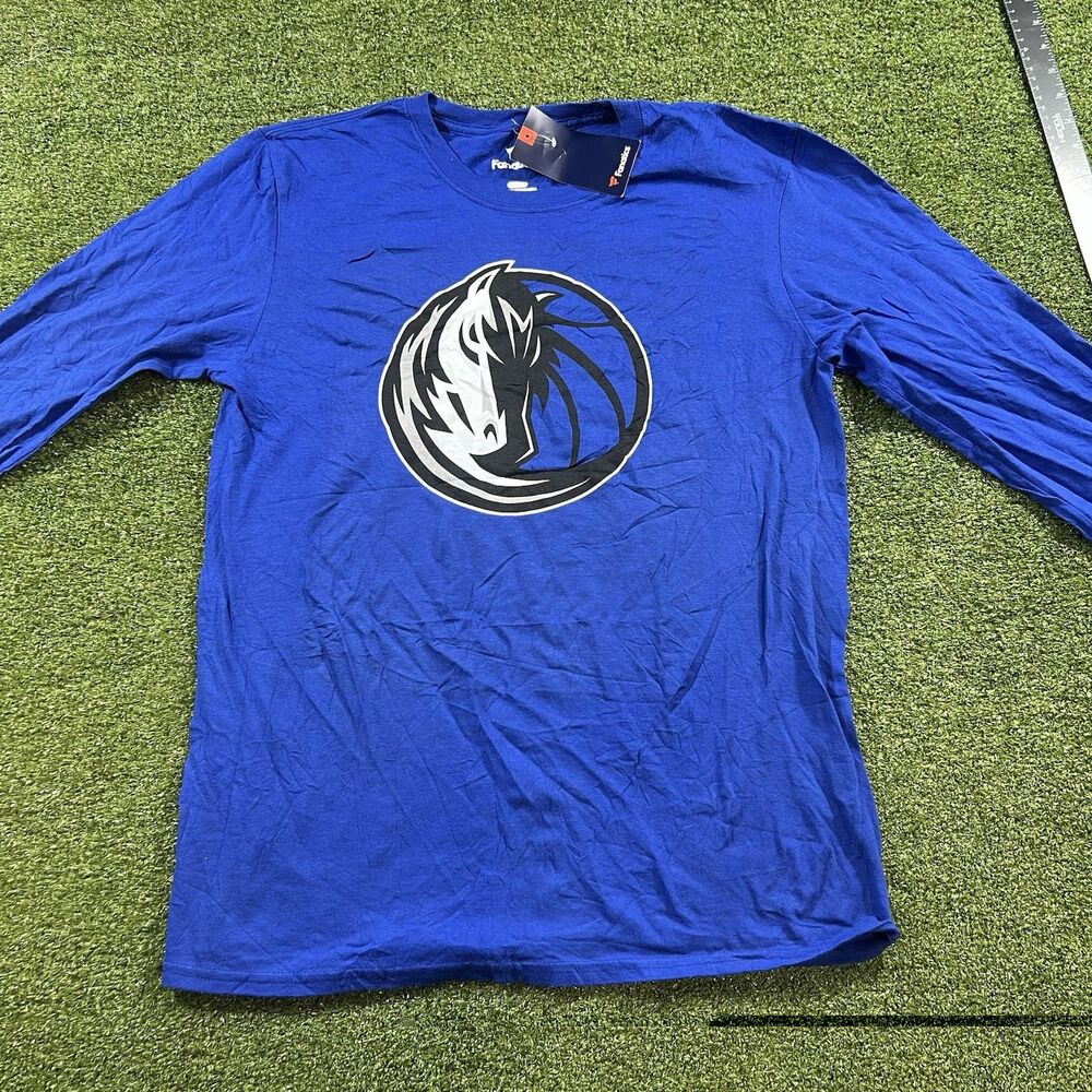 Dallas Mavericks Luka Doncic #77 Fanatics Long Sleeve Shirt Blue M NWT